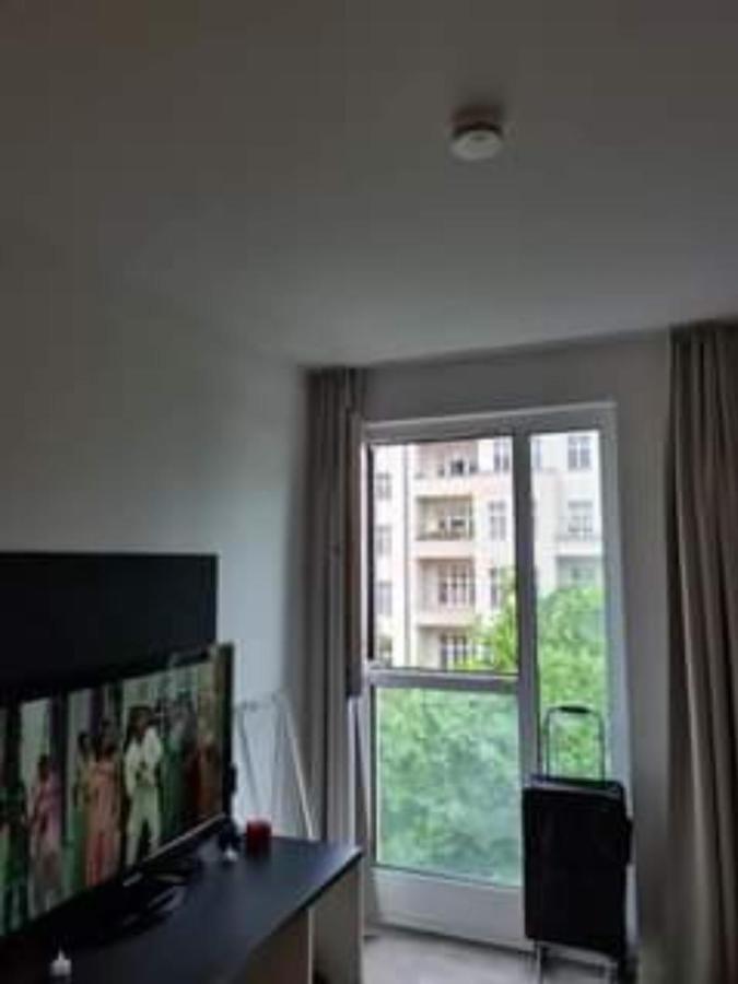 Berlin Mitte Shared Room With Shared Bathroom Εξωτερικό φωτογραφία
