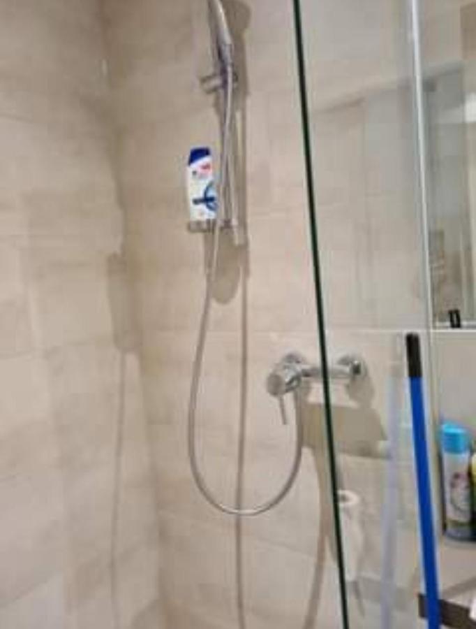 Berlin Mitte Shared Room With Shared Bathroom Εξωτερικό φωτογραφία